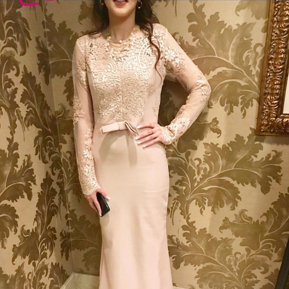 Pink dress